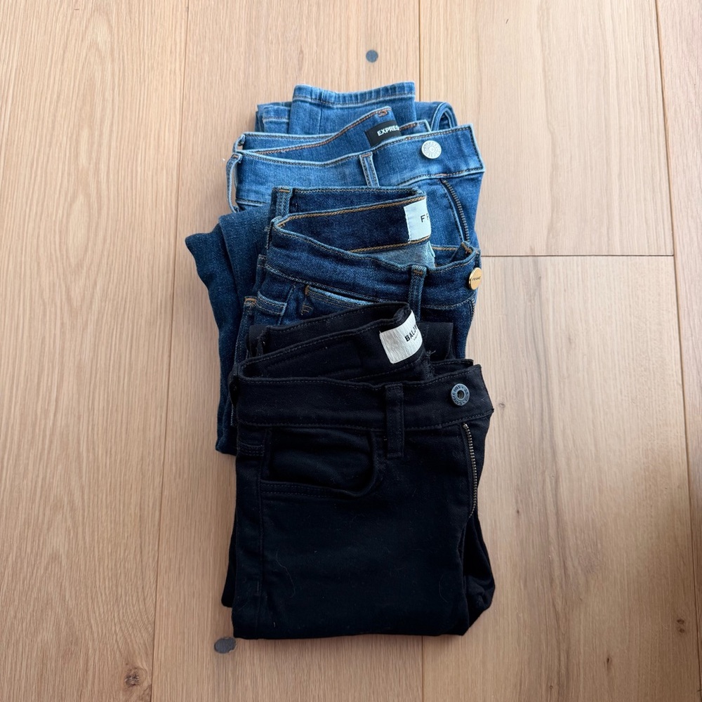 FRAME, BALDWIN, EXPRESS Jeans - Size 24